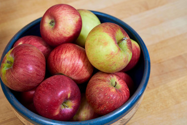 Apples in bowl; Photo by StockSnap, Tim Sullivan